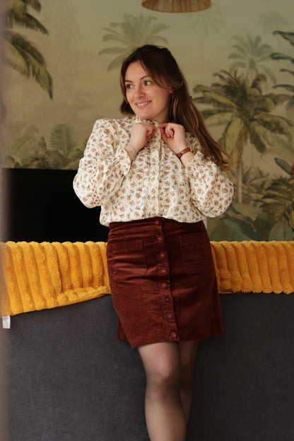 Blouses Doura écrue à fleurs camel 100% coton