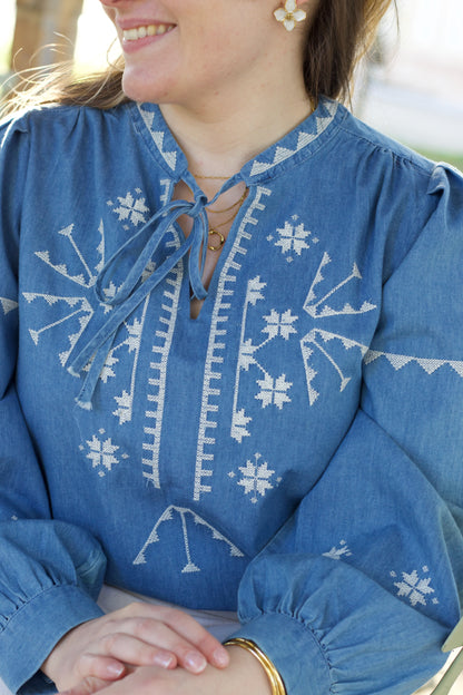Blouse à broderies Serra