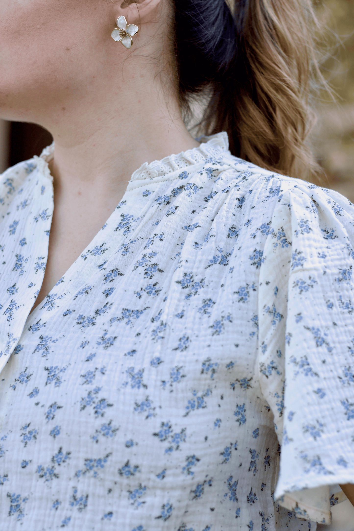 Blouse à fleurs bleues Elia