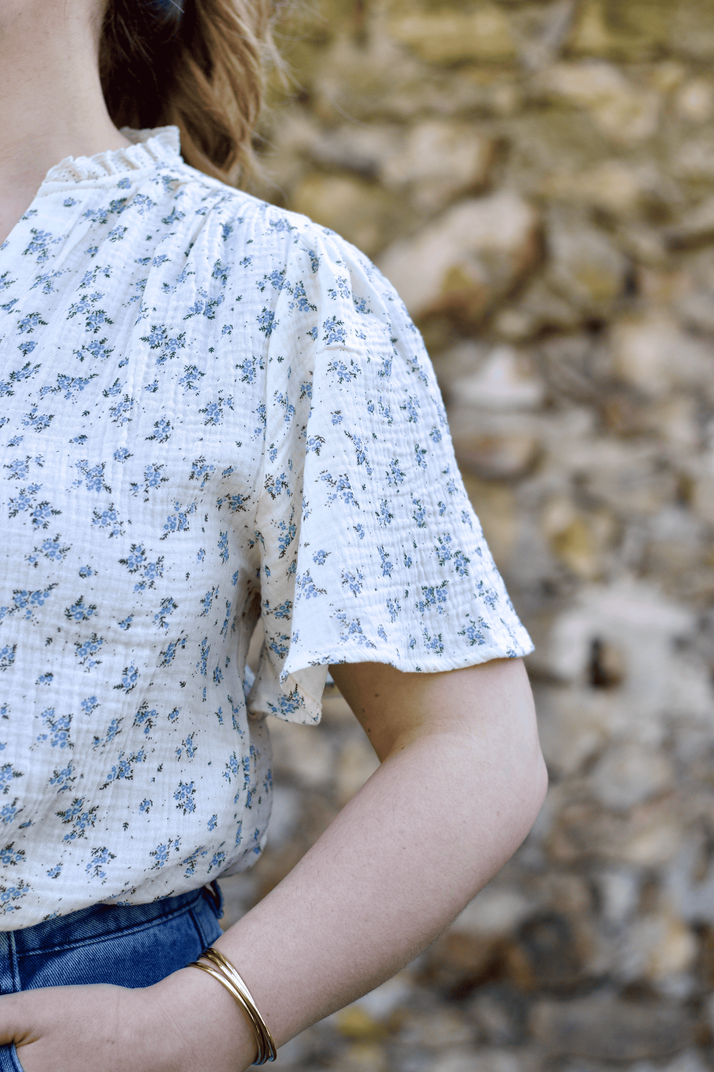 Blouse à fleurs bleues Elia