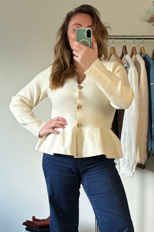 Blouse en maille Iselda à boutons dorés